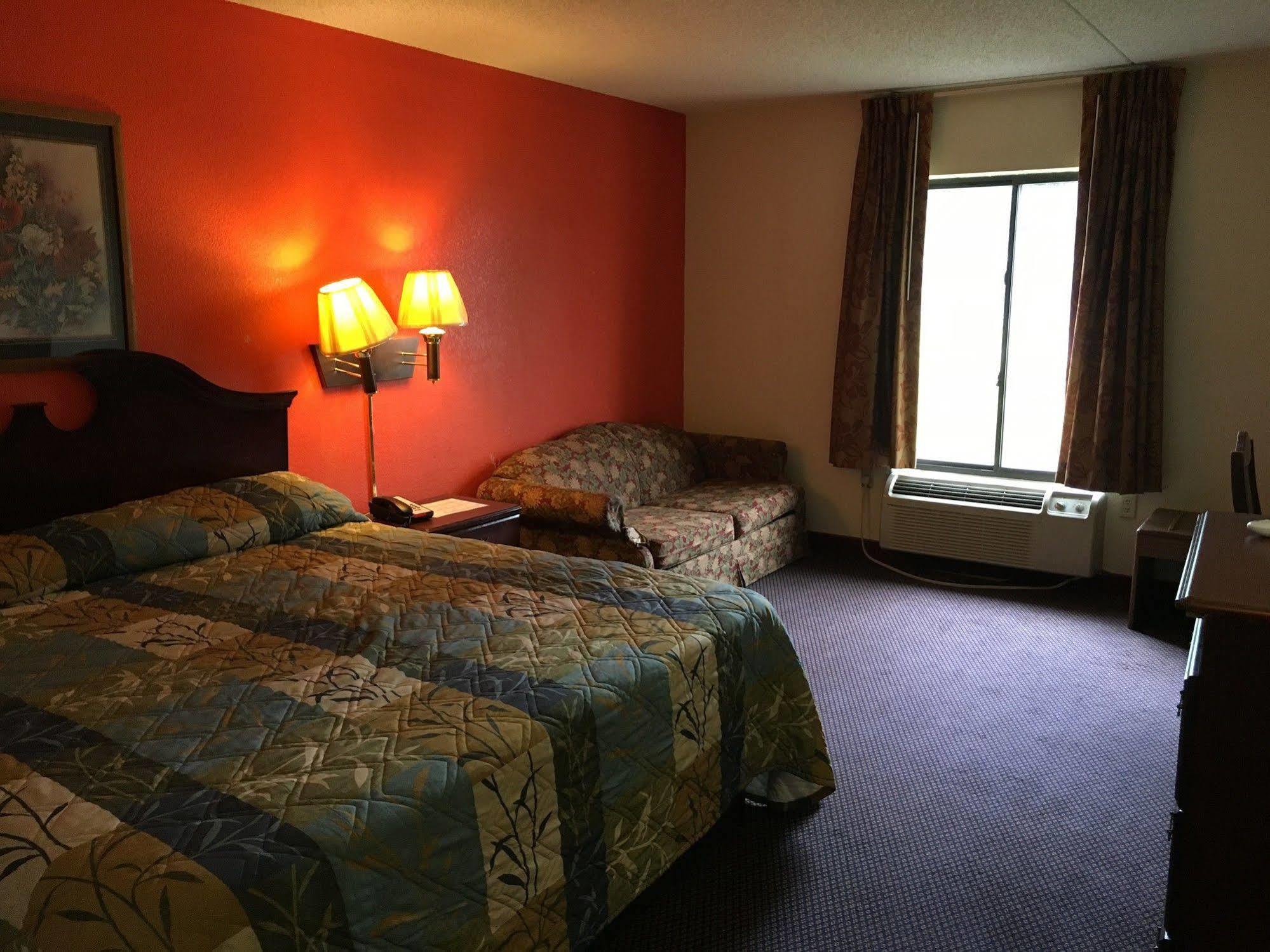 Executive Inn Pine Bluff Bagian luar foto